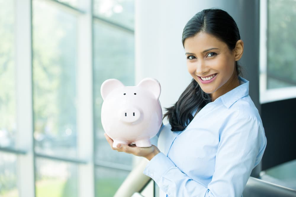 Siempre está buscando cómo aumentar sus ingresos y nunca está pobre, ya que aunque no tenga trabajo, esa energía hará que pueda siempre encontrar el sustento de cada día, aumentar y prosperar. Es un movimiento material muy intenso.