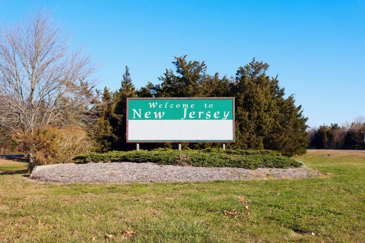 <b>Puesto 1. Nueva Jersey</b>
<br>
<br>Puntaje total: 63.01.
<br>
<br>Asequibilidad: puesto 49.
<br>
<br>Economía: puesto 32. 
<br>
<br>Educación y salud: puesto 5.
<br>
<br>Calidad de vida: 7. 
<br>
<br>Seguridad: 1.
<br>