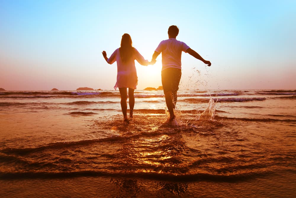 <b>Marte en Sagitario</b>
<br>Un deseo de viajar, conocer nuevos mundos y horizontes. Siempre querrán estar con un pie fuera de casa. No soportan el encierro.