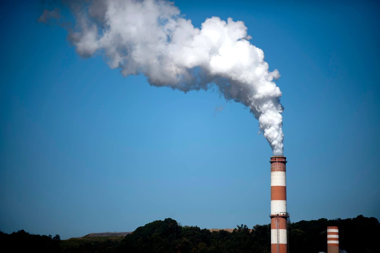 Se anuncian más de 100.000 nuevos empleos en energías limpias y 90.000 millones de dólares en inversiones del sector privado en 31 estados, de acuerdo con el nuevo informe de Climate Power.