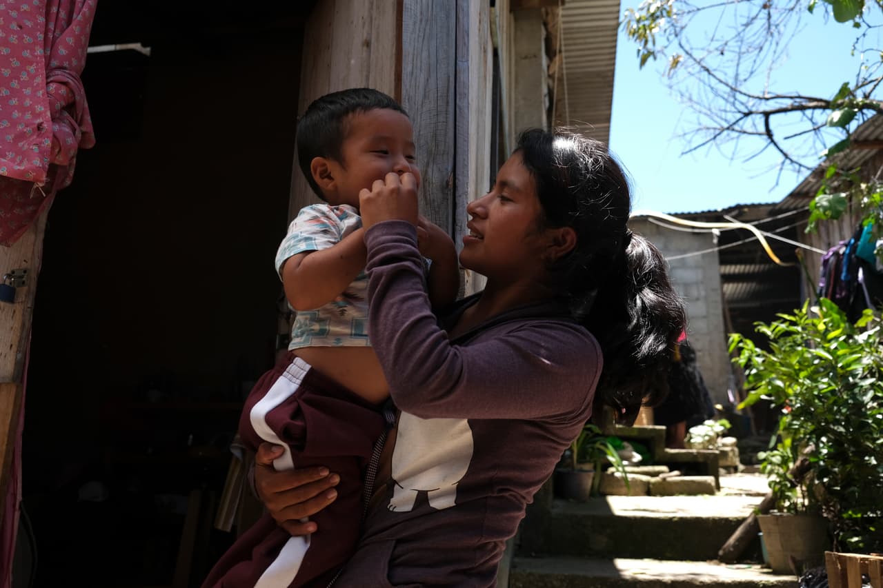 Tras 44 días de angustia, la mamá de Dylan volvió a reencontrarse con su pequeño el pasado viernes, luego de haber sido robado de un mercado en el sureño estado mexicano de Chiapas. 
<i><a href="https://www.univision.com/shows/noticiero-univision/gracias-por-no-maltratarlo-el-mensaje-de-la-madre-de-dylan-a-la-mujer-que-tuvo-secuestrado-44-dias-al-menor-video" target="_blank">En video: Mira aquí el reencuentro de la madre con su hijo.</a></i>