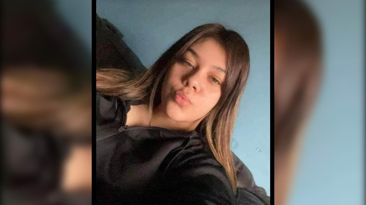 <b>“Dicen que tenía las manos amarradas, y estaba envuelto en una sábana y una bolsa de plástico. </b>Dijeron que no encontraron ningún golpe ni nada”, relata el señor José.