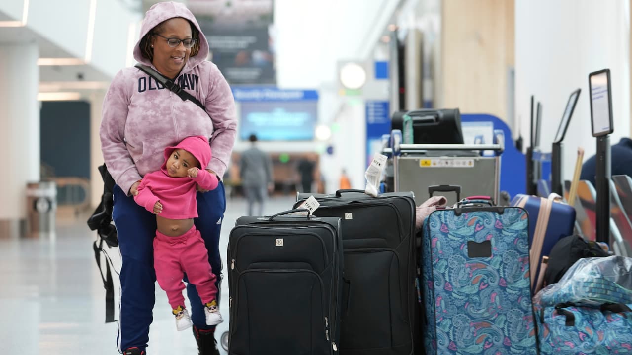 ¿Es seguro viajar con la licencia AB 60 fuera de California?: Impacto del Real ID en inmigrantes