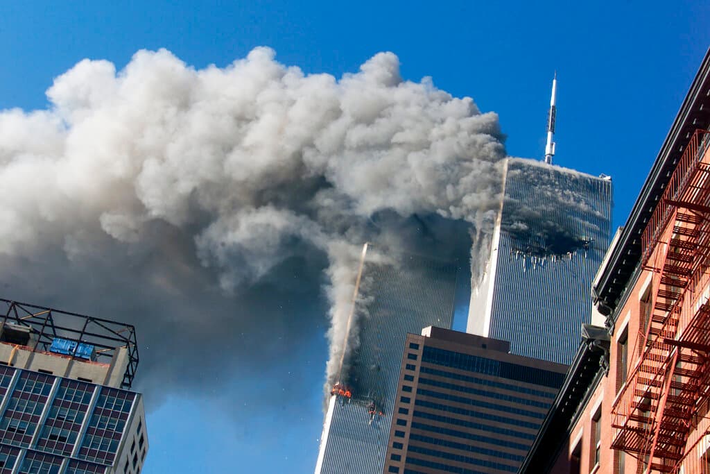 El autor intelectual del ataque contra las Torres Gemelas y dos de sus cómplices llegan a un acuerdo de culpabilidad que les evitará la pena de muerte