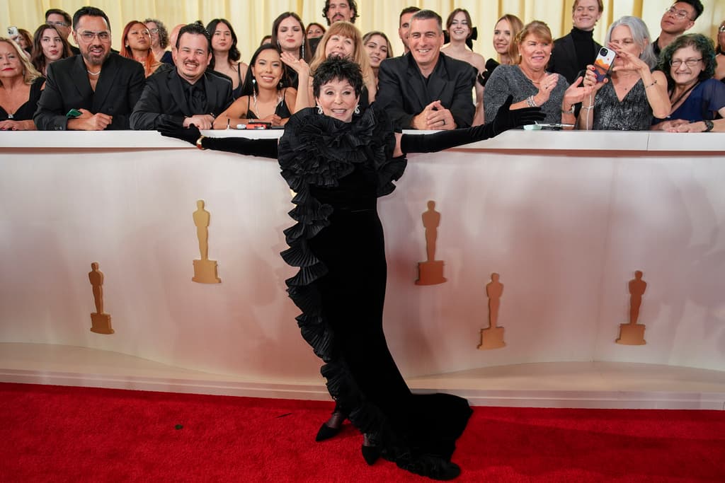 Moreno, la primera latina en la historia en ganar un Oscar por su papel de Anita en el musical ‘West Side Story’ (1961), sostuvo que la comunidad latina debe luchar por su visibilidad porque nadie más lo hará.