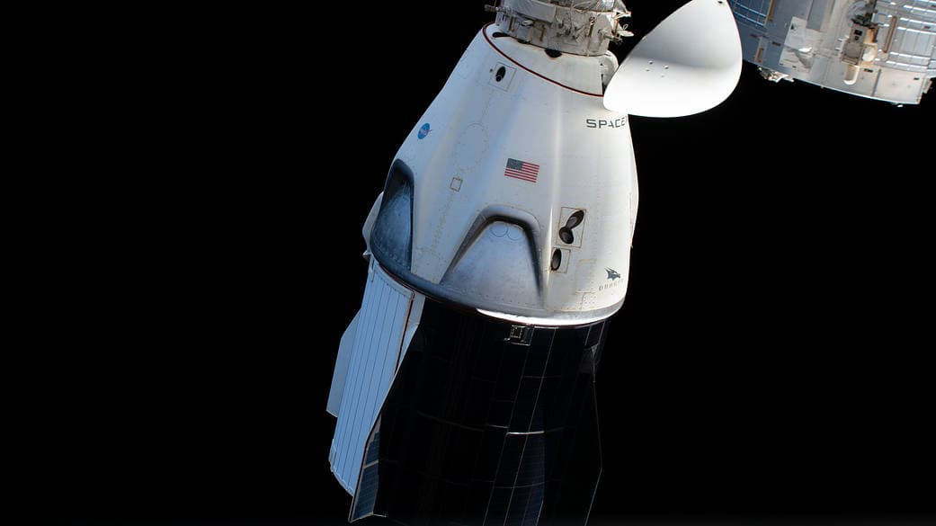 La nave tripulada Endurance se acopla con éxito a la Estación Espacial Internacional