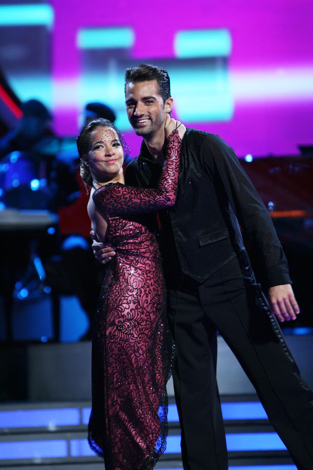Adamary López y Toni Costa bailaron juntos por primera vez en la segunda gala de Mira Quién Baila.