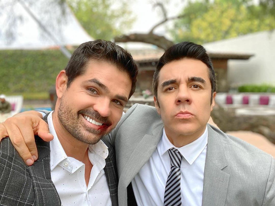 El actor mexicano compartirá créditos con 
<b><a href="https://www.univision.com/temas/adrian-uribe" target="_blank">Adrián Uribe</a></b>, 
<b><a href="https://www.univision.com/temas/claudia-martin" target="_blank">Claudia Martín</a></b>, 
<b><a href="https://www.univision.com/temas/azela-robinson" target="_blank">Azela Robinson</a></b>, Estefanía Hinojosa y Aylín Mujica. Ferdinando en el papel de Damián será un hombre caprichoso, explosivo, competitivo, y que ocultará la envidia que le tiene a Ricardo con una serie de mentiras.