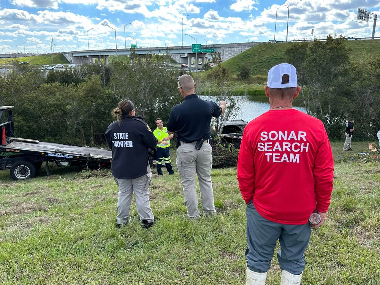 Solo en los últimos 17 meses, autoridades locales y voluntarios de Sunshine State Sonar han explorado 63 cuerpos de agua para encontrar a la mujer.