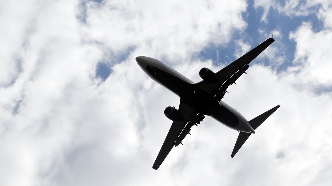 ¿Es posibles que las antenas del sistema 5G puedan interferir con los radares de los aviones? Te contamos