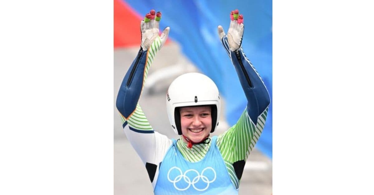 Elsa Desmond (2022)