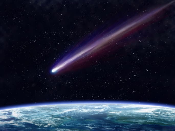 Algunos meteoritos están hechos de metales, otros son “condritos” o meteoritos no metálicos, compuestos por minerales.