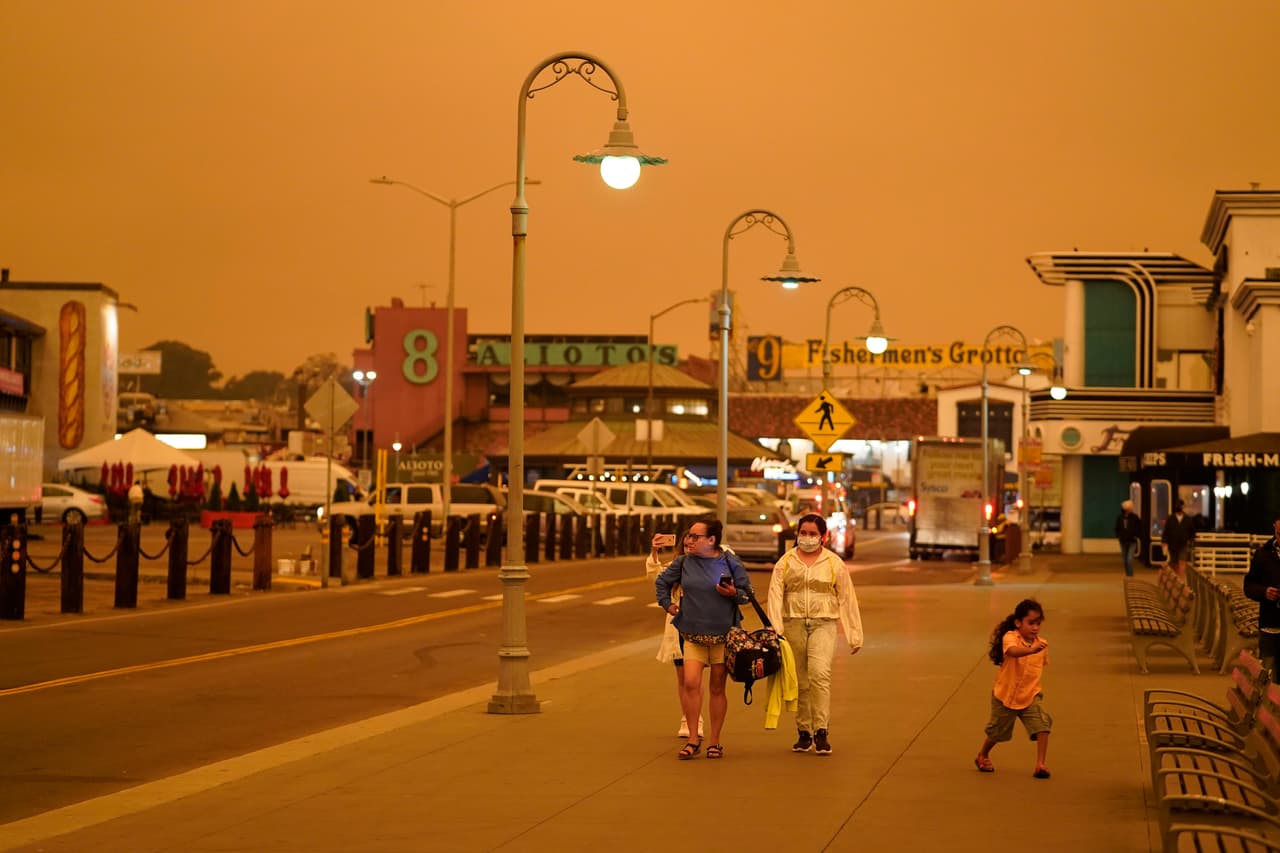 De estas maneras te puedes proteger de la mala calidad del aire por los incendios forestales