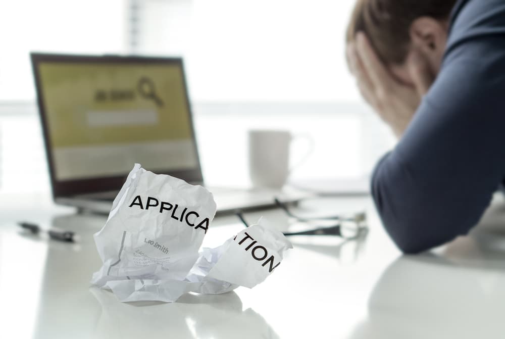 Si tienes una relación de trabajo, tendrás mucho trabajo, pero si no tienes, te costará más trabajo conseguirla. O sea, se va a los extremos. Por tanto, te debes proponer aprovechar todas las oportunidades que surjan y canaliza y controla todos los ímpetus y emociones cuando te topes con personas emocionalmente inestables que quieran sacarte de tu centro.
<br>