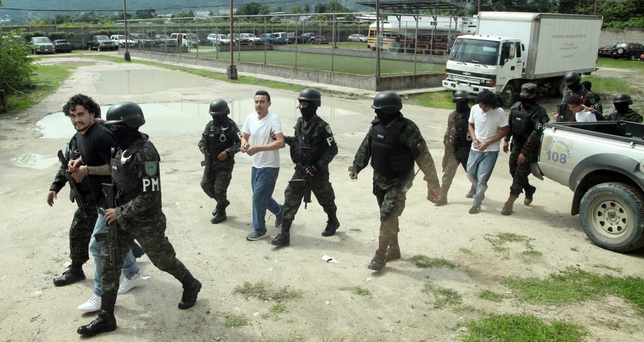 Cuatro de los presuntos asesinos de Nery López comparecieron ante el tribunal pocos días después del asesinato en 2019.