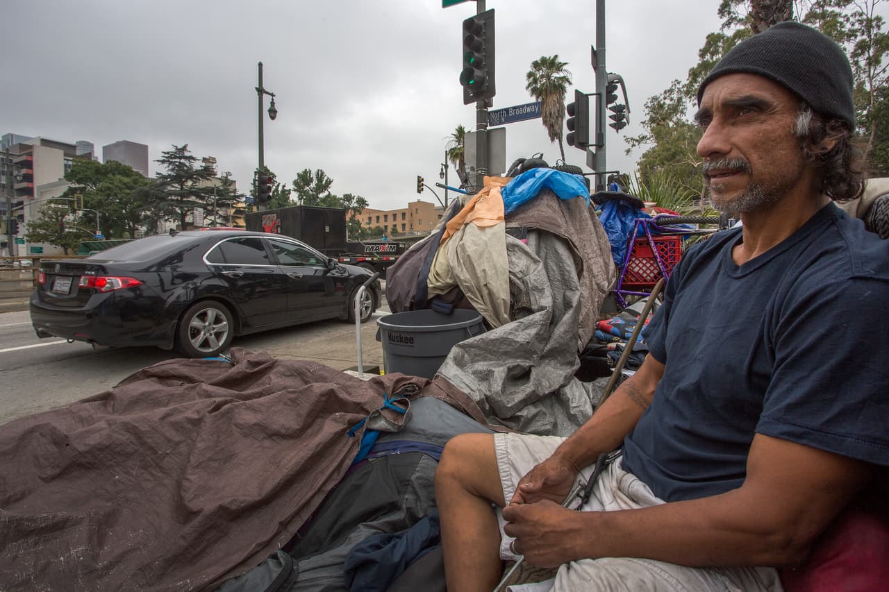 Los Ángeles, California, está en el cuarto puesto. Un 19.5% de la población es pobre en esta ciudad.