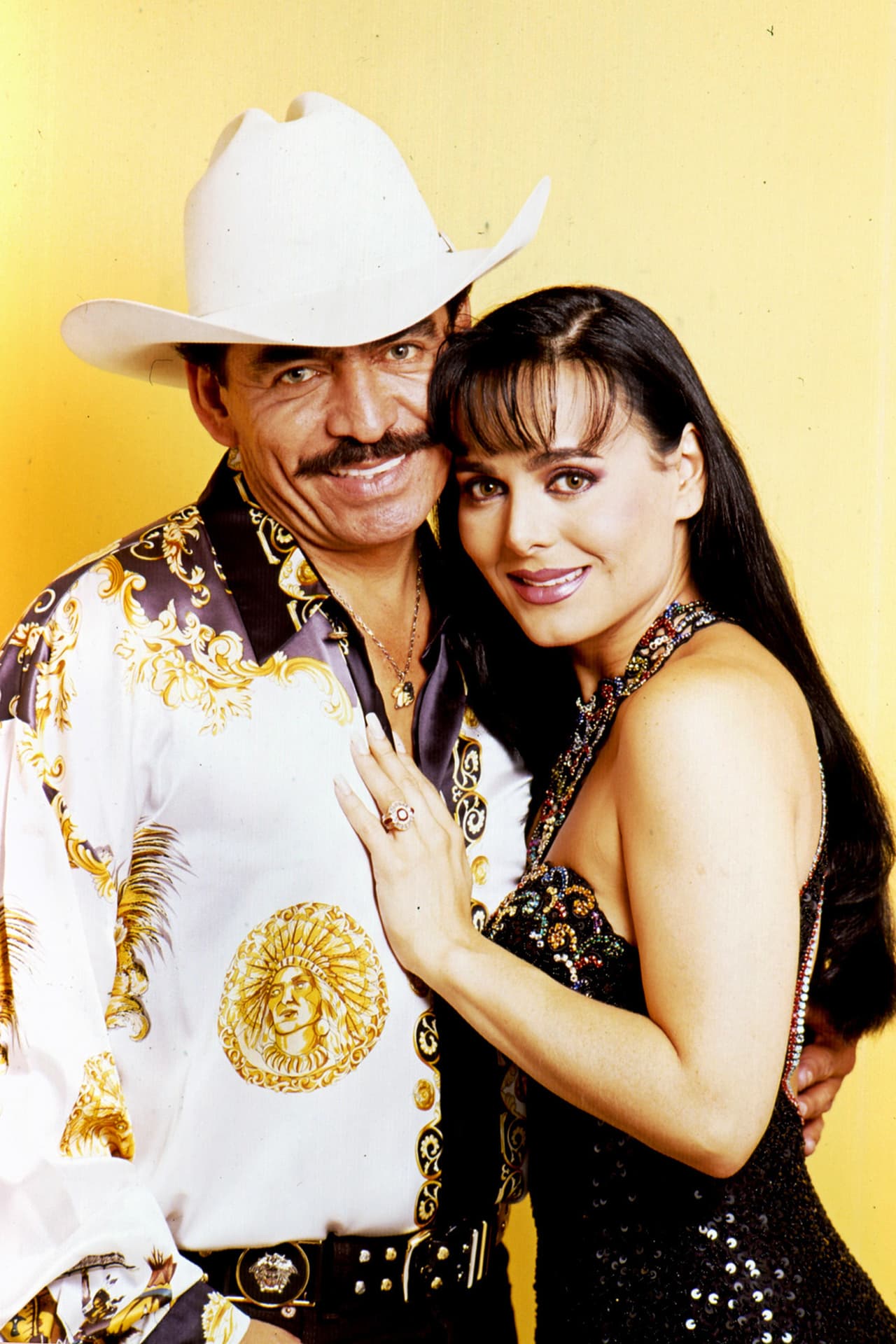 Otros que estuvieron en boca de todos fueron
<a href="http://www.univision.com/temas/joan-sebastian"> <b>Joan Sebastian</b></a> y 
<a href="http://www.univision.com/temas/maribel-guardia"><b>Maribel Guardia</b></a>.