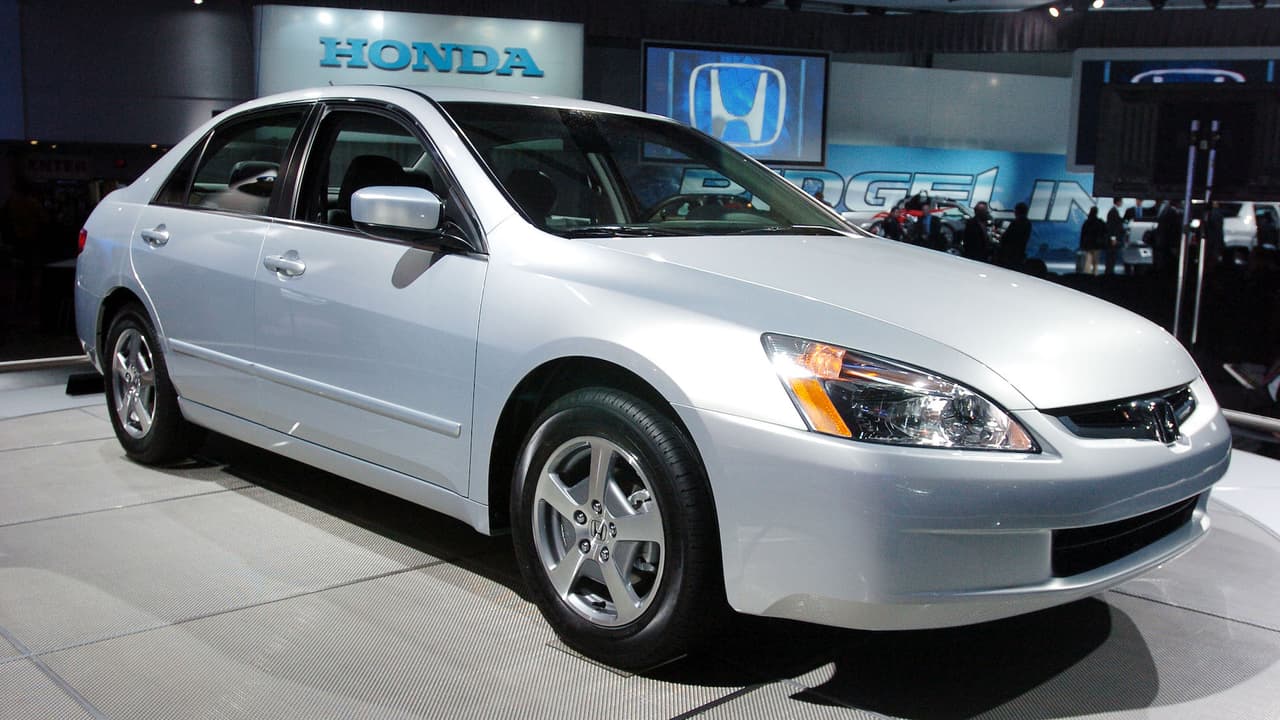 Dentro de los 
<b>modelos Accord</b> con estadísticas de robo más altas se encuentran los de
<b> los años 1990 a 1996</b>, así como modelos de 
<b>2000 al 2002</b>.