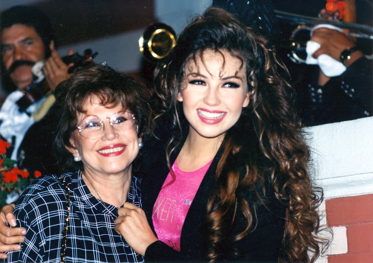 Thalía y Yolanda Miranda, su mamá, eran prácticamente inseparables, ella influyó en la carrera de la cantante.