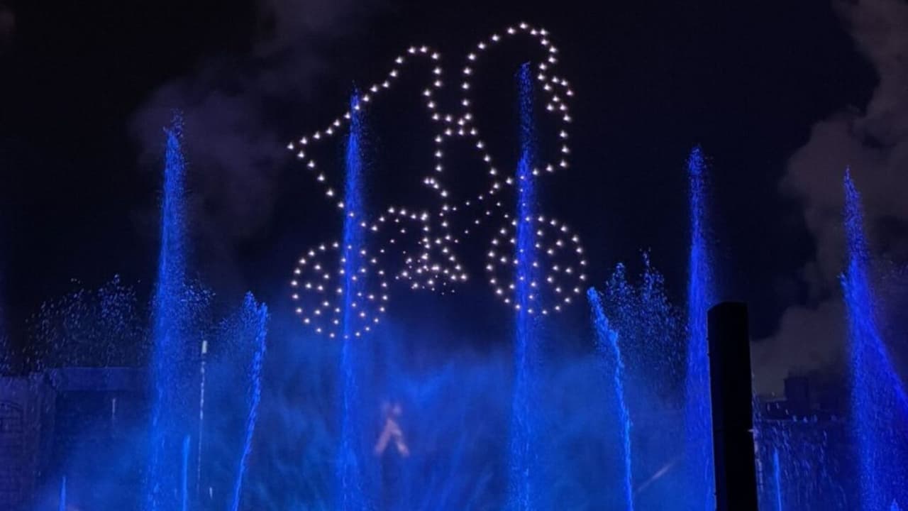 Universal Orlando suspende drones en su show nocturno tras accidente en Lake Eolan 