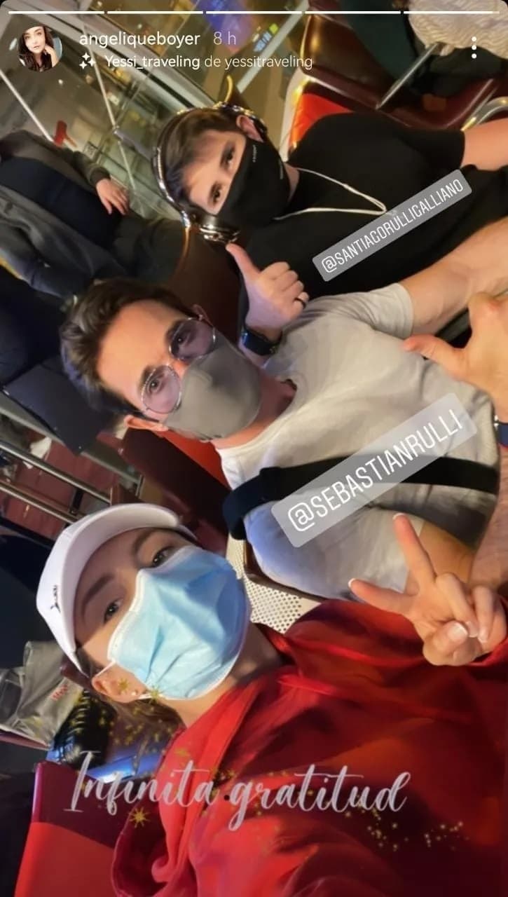 Tanto en la cuenta de Instagram de Angelique Boyer como en la de Santiago Rulli se dejaron ver juntos realizando divertidas actividades.