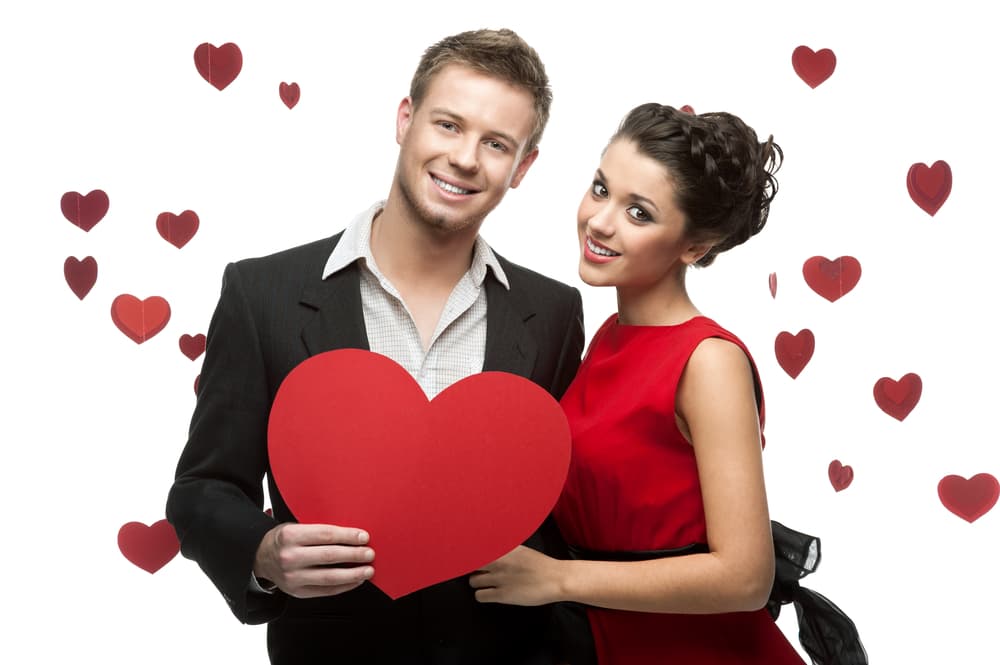 <b>TAURO</b>
<br>Vas a ser dichoso y pleno este día, consintiendo mucho a tu corazoncito, tengas o no una relación. Si sí la tienes, será un día de placeres, para ambos consentirse y relajarse.