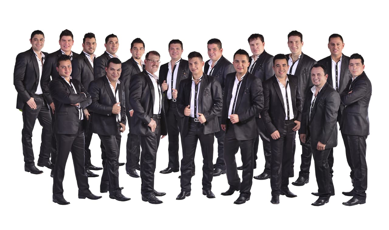 <span class="cms-h3-H3"><b>La Arrolladora Banda El Limón de René Camacho. </b></span>Nominación: Artista Banda Del Año Regional Mexicano, Grupo o Dúo Del Año Regional Mexicano y Canción Del Año Regional Mexicano por "Ya Te Perdi La Fe". 
<a href="http://www.univision.com/especiales/premio-lo-nuestro/vota" target="_blank">VOTA AQUÍ</a>