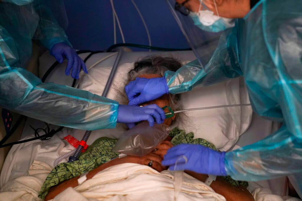 Lo nuevo que se sabe sobre cómo tratar el covid-19 a tres años de la pandemia