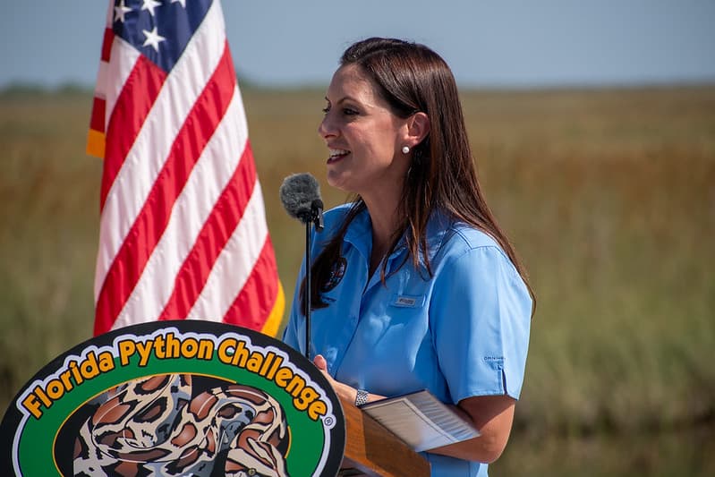 La vicegobernadora de Florida, Jeanette Nuñez, estuvo en el acto de premiación del 
<i>Florida Python Challenge 2024</i>.