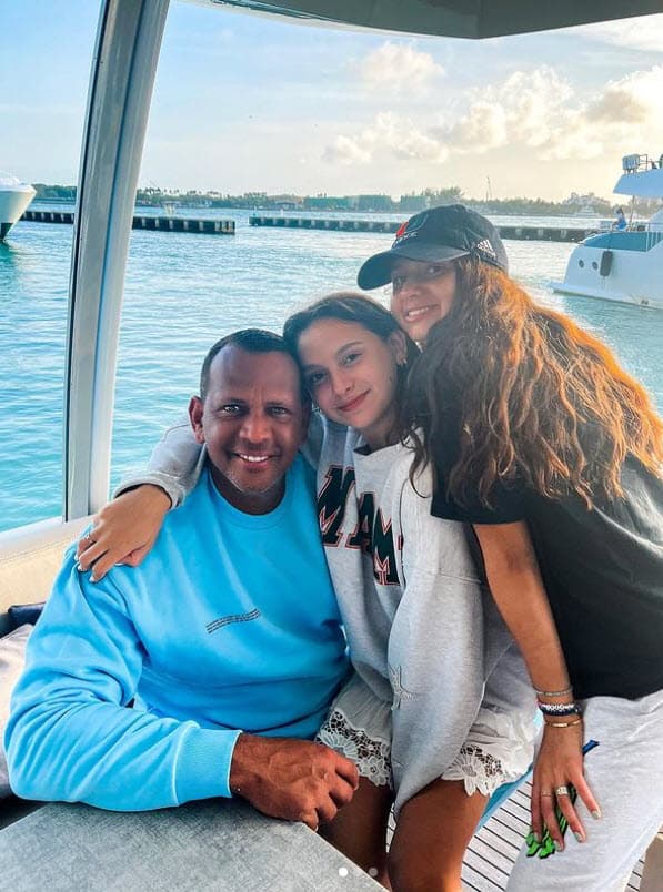 Alex Rodríguez y sus hijas