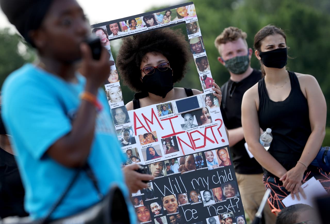 Las noticias falsas sobre la lucha antiracismo esconden trampas