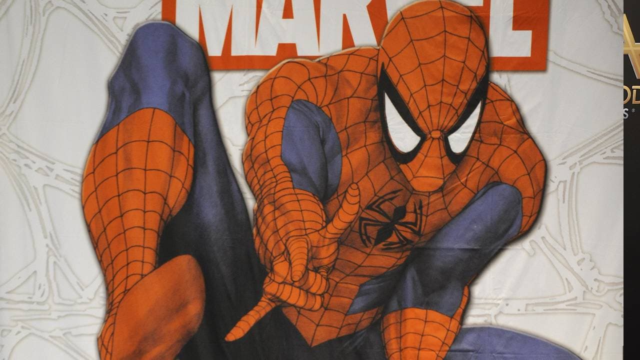 Muere entrañable actor de 'Spider-Man' y 'Batman Forever'