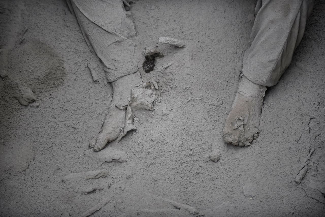 Sunday's powerful eruption of the Fuego volcano in Guatemala buriedied several communities in ash with little time for residents to escape.