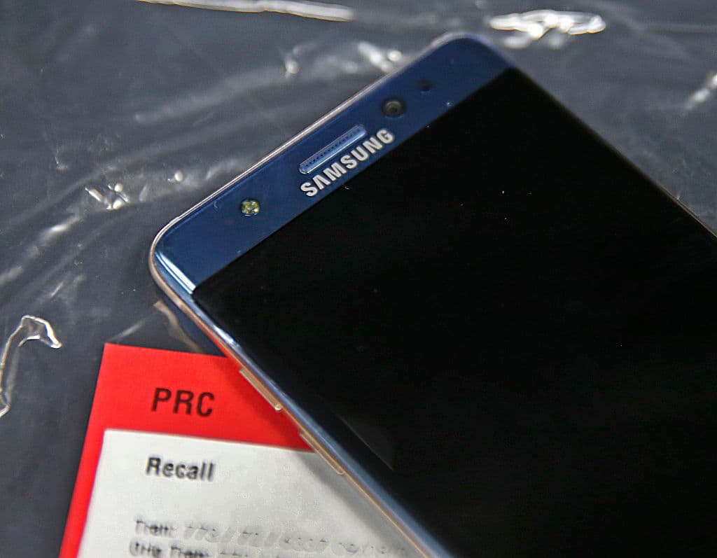 Jarro de agua fría para Samsung: los Galaxy Note 7 reemplazados siguen explotando