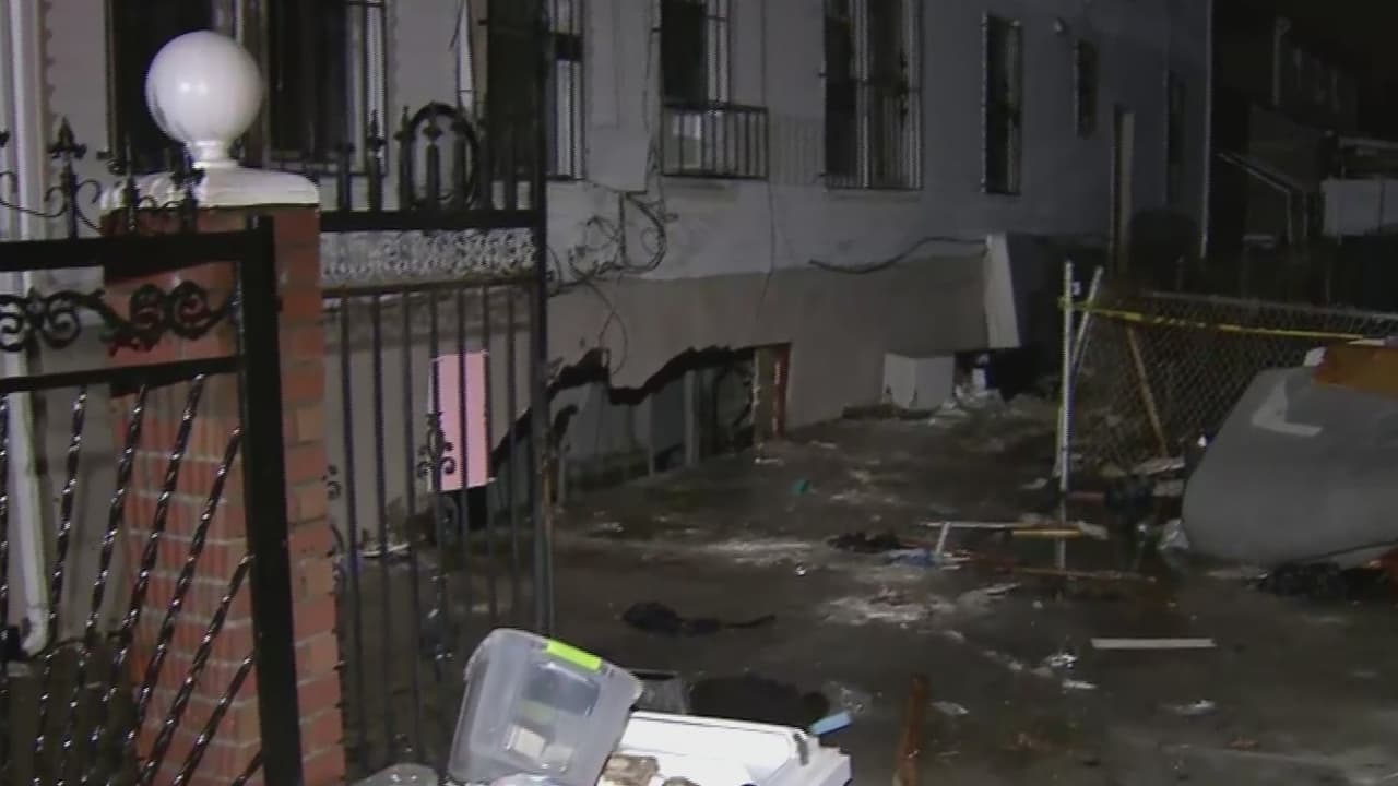 <b>En video:</b> Las víctimas de estas inundaciones trataban de buscar refugio, según las autoridades, pero sus hogares también quedaron anegados y fallecieron ahogados.