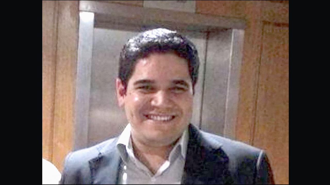 Y el presidente del Centro Nacional de Comercio Exterior, Rocco Albisinni.