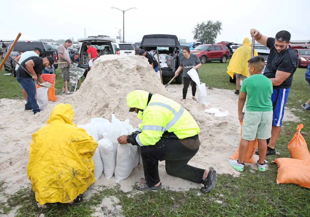 El huracán Milton impactaría Florida este miércoles 9 de octubre, tocando tierra en algún punto entre Tampa y Sarasota hasta cruzar al Atlántico, por lo que el gobernador Ron DeSantis enfatizó que múltiples condados serán afectados.