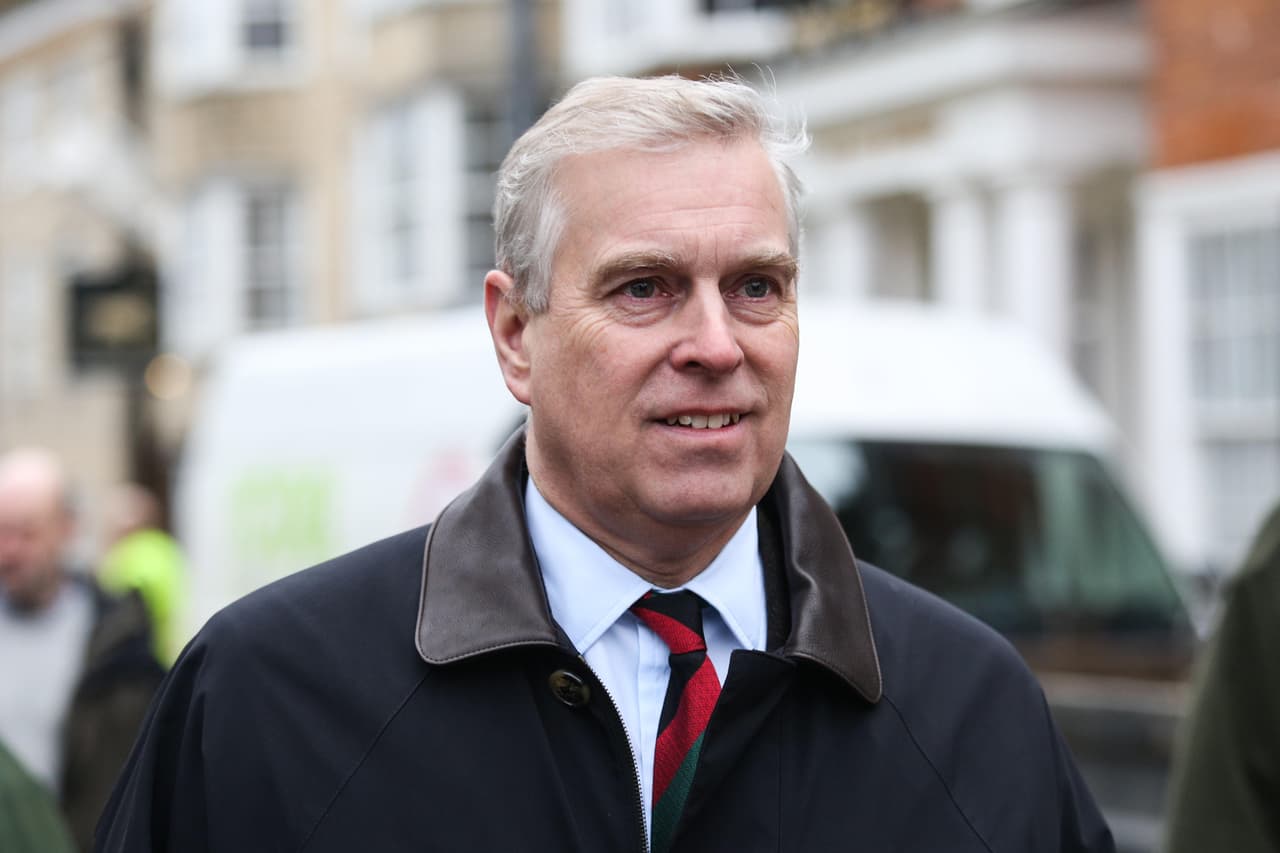 El abogado de las afectadas confirmó en el programa 
<b><a href="https://www.bbc.com/news/uk-50633640?intlink_from_url=https://www.bbc.com/news/topics/c77jz3md4qwt/uk-royal-family&link_location=live-reporting-story" target="_blank">'BBC panorama'</a></b> que presentará citaciones judiciales para obligar a que el hijo de la reina Isabel se presente como testigo.