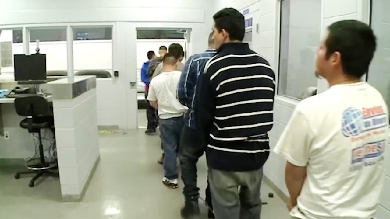 Incertidumbre sobre cómo se realizan las detenciones de ICE en Arizona