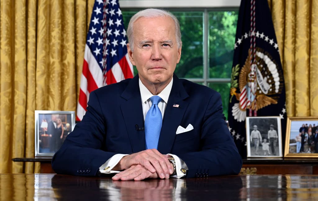 Biden asegura que acuerdo bipartidista evitó un "colapso económico": las claves del pacto sobre el techo de la deuda