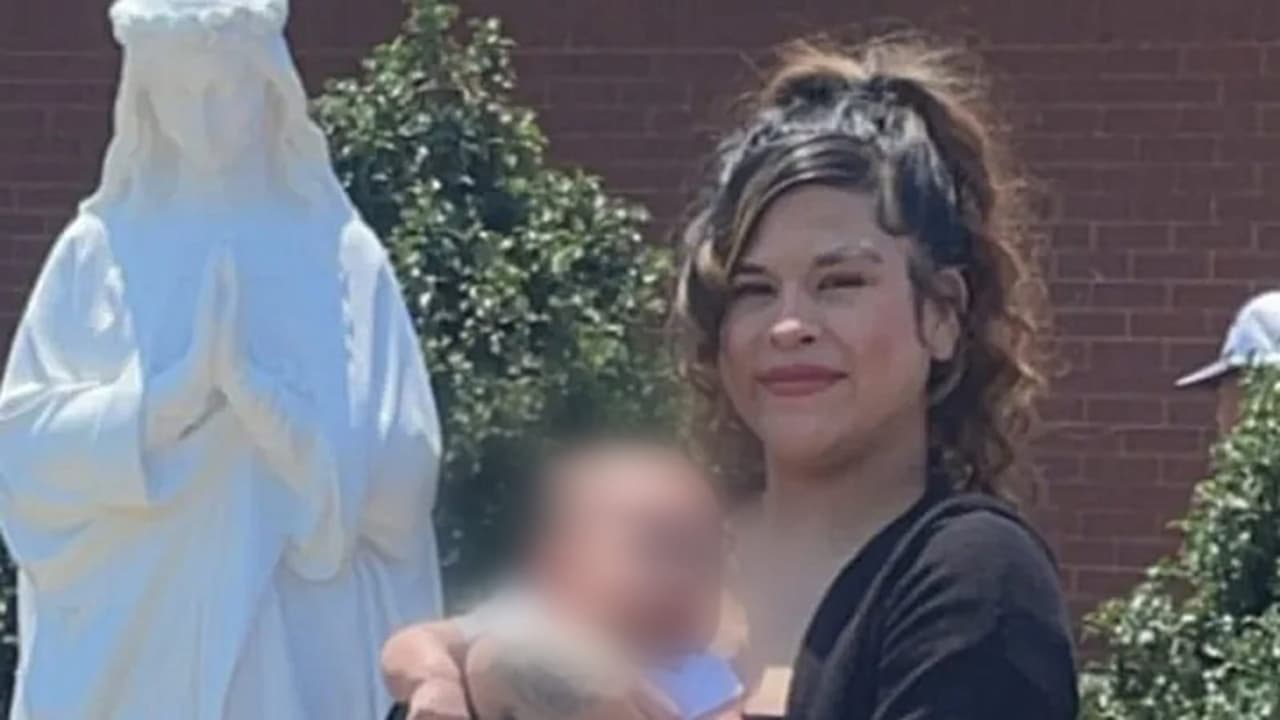 Una joven madre de Santa Clarita visitó Sonora y no volvió, pero su familia cree saber quién la mató 