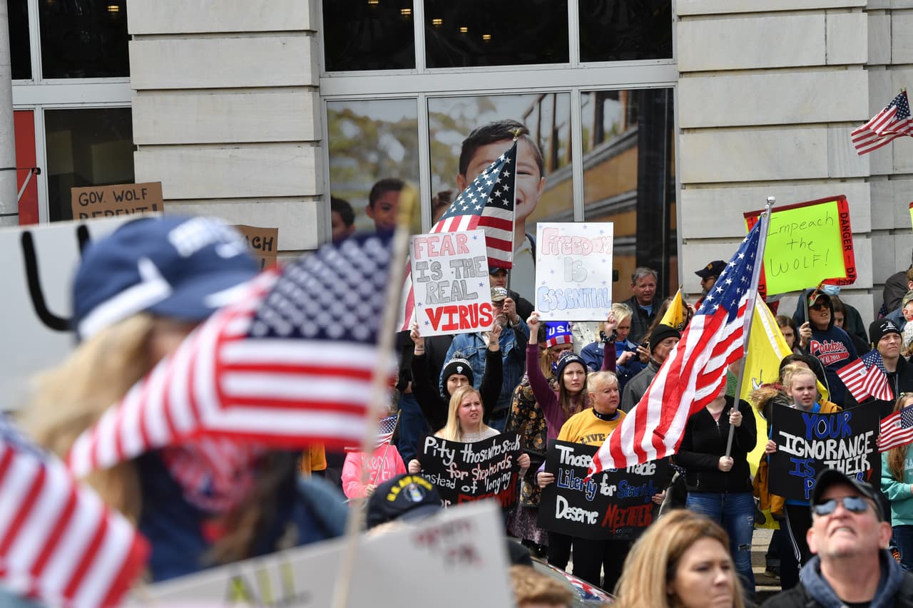 Los médicos dicen que quienes protestan el cierre estatal de negocios no esenciales en Harrisburg este lunes corren el riesgo de estar expuestos a COVID-19.