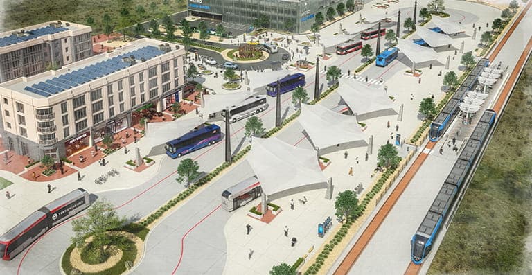 Las principals características de la inversión inicial de este plan incluyen: 
<br>-Un nuevo sistema de vías de ferrocarril que incluye 27 millas de servicio cuatro lineas de trenes- con 31 estaciones. 
<br>- Túnel de tránsito en el centro- para que el sistema de tren sea más rápido y seguro. 
<br>- Expansión del servicio de autobus
<br>–Más autobuses y más rutas. 
<br>- Otros servicios como las bicicletas electrónicas.