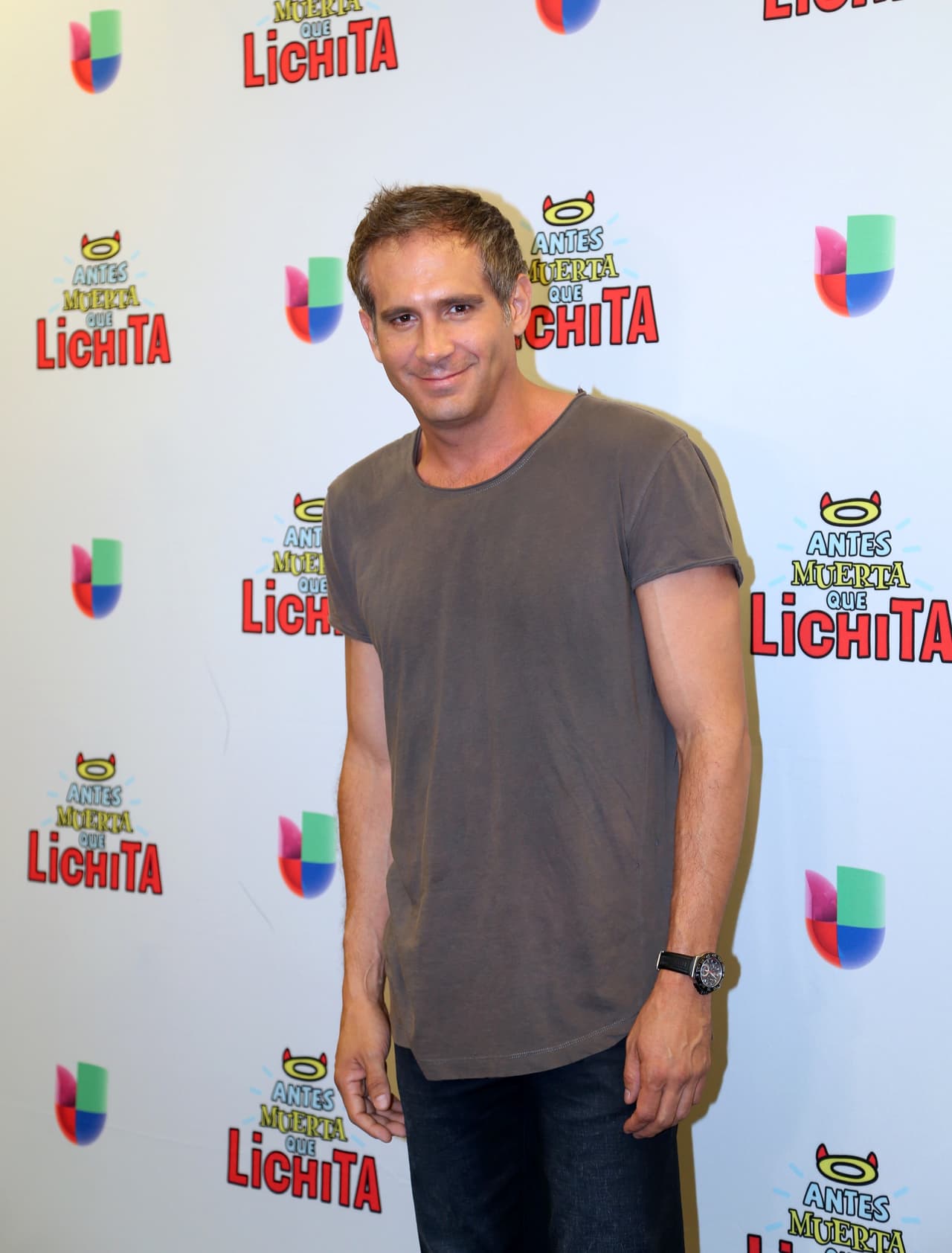 Arath de la Torre interpreta a Roberto Duarte, el amor “imposible” de Lichita. 
<br>