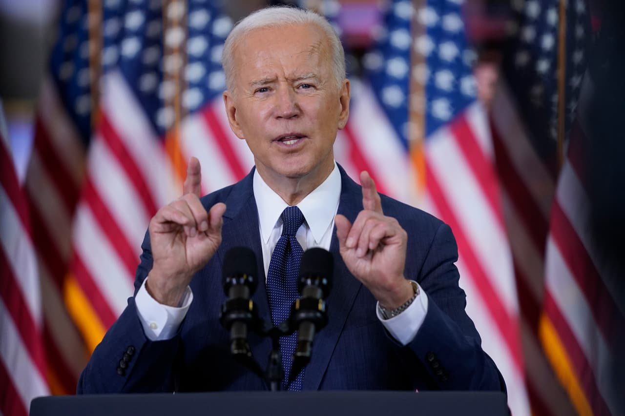 Más impuestos corporativos y millones de nuevos empleos: las claves del discurso de Biden al presentar su plan de infraestructura