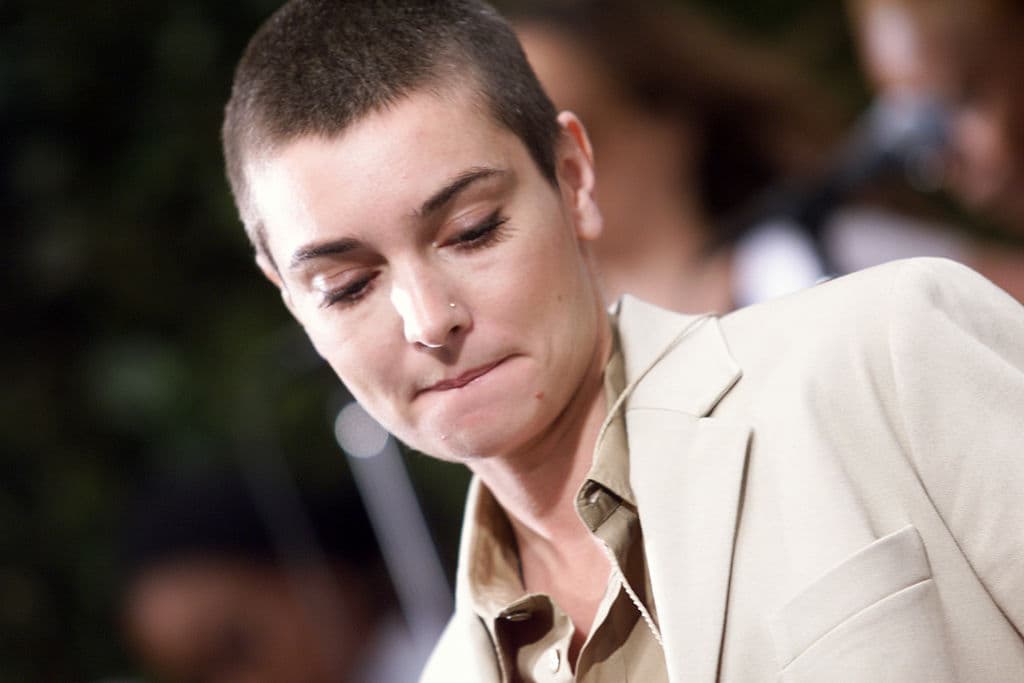 "Un alma atormentada": 5 momentos que marcaron la trágica vida de Sinéad O’Connor, la cantante irlandesa fallecida a los 56 años
