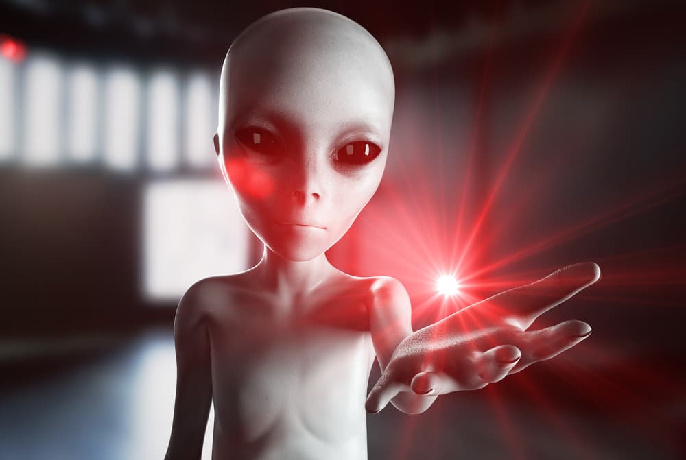 Existen miles y miles de personas que están convencidas de que hay 'teorías de conspiración' y que el gobierno mundial ha ocultado la existencia de estas civilizaciones alienígenas desde hace décadas. ¿Tú crees en la vida en otros planetas?