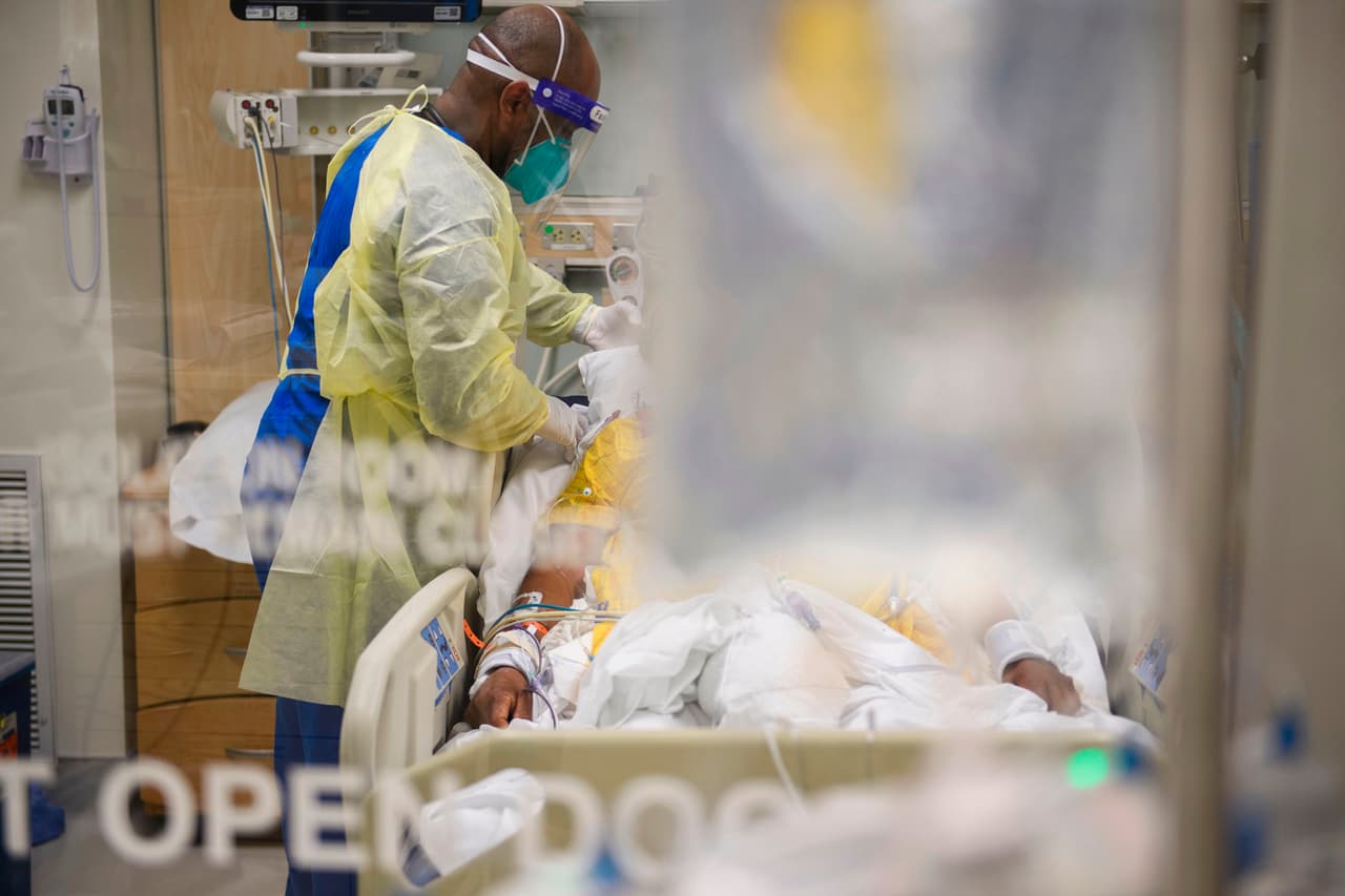 "Trágico y alarmante": reportan más de 300 muertes por coronavirus en el condado de Los Ángeles