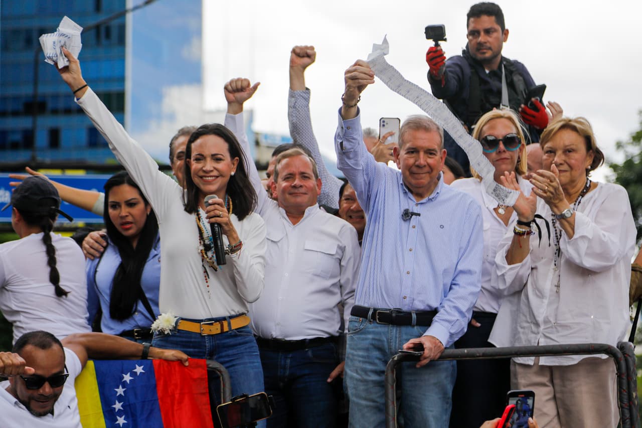 Fiscalía de Venezuela cita por segunda vez a Edmundo González, quien fue amenazado con cárcel por Nicolás Maduro 