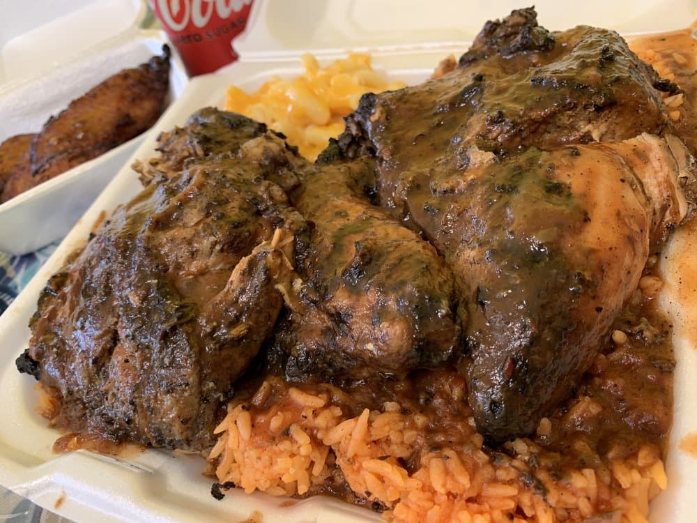 <b>9.19 Island Cuisine</b>
<br>Dirección: 13654 Capital Blvd Ste 108. Wake Forest, NC. 27587
<br>Teléfono: (984) 272-4390
<br>Sitio web: 
<a href="http://www.919islandcuisine.com">www.919islandcuisine.com</a> 
<br>
<b><a href="https://www.yelp.com/map/9-19-island-cuisine-wake-forest">Cómo llegar</a></b>
<br>
<br>En Yelp, aseguran que: “9.19 Island Cuisine es un auténtico restaurante jamaiquino. Hacemos el mejor Pollo Jerk en Wake Forest. Entra y prueba nuestro sabroso rabo de toro hecho con amor”.